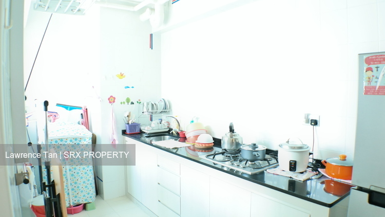Buangkok Green (Hougang), HDB 2 Rooms #191821102